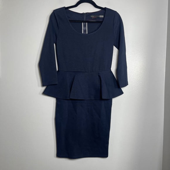 ALICE + OLIVIA Peplum Sheath Dress Size 6 Navy Blue Career Business Designer - Picture 2 of 10